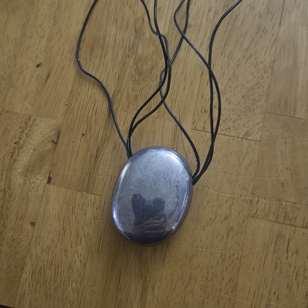 Silver Oval Pendant Necklace